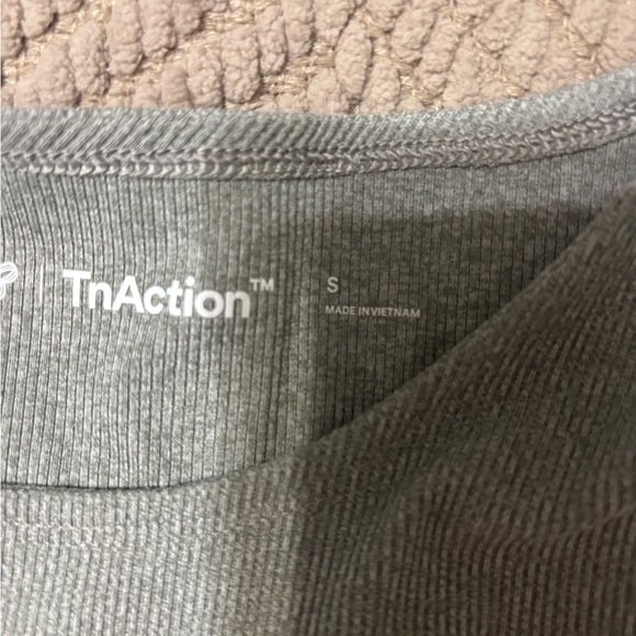 Cropped TNA top - Picture 3 of 3